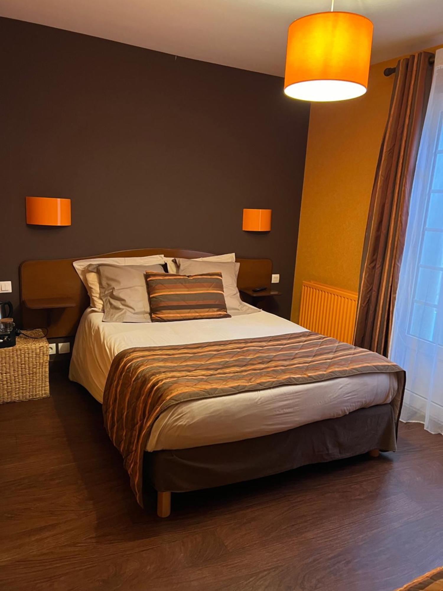Hotel Le Pigeonnier à Saint-Martin-le-Beau Extérieur photo