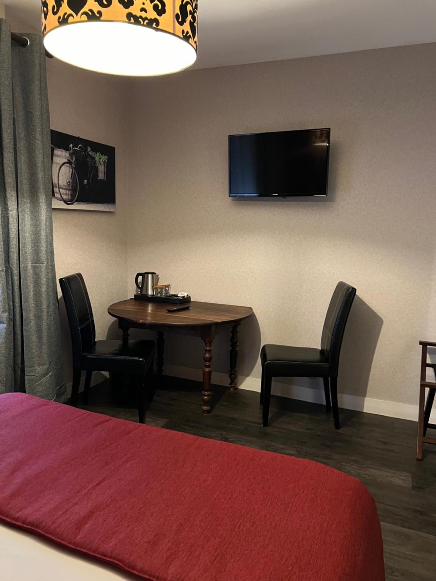 Hotel Le Pigeonnier à Saint-Martin-le-Beau Extérieur photo