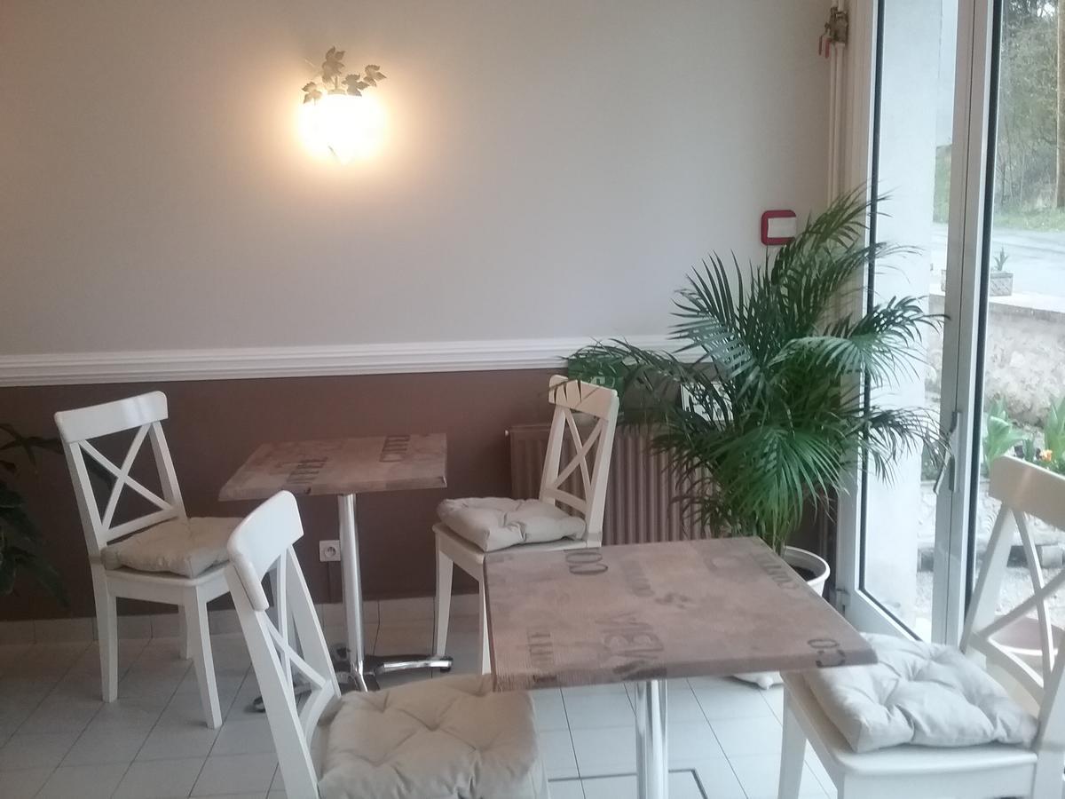 Hotel Le Pigeonnier à Saint-Martin-le-Beau Extérieur photo
