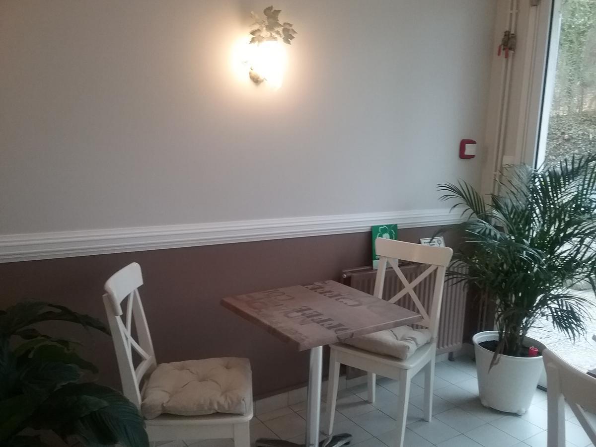 Hotel Le Pigeonnier à Saint-Martin-le-Beau Extérieur photo