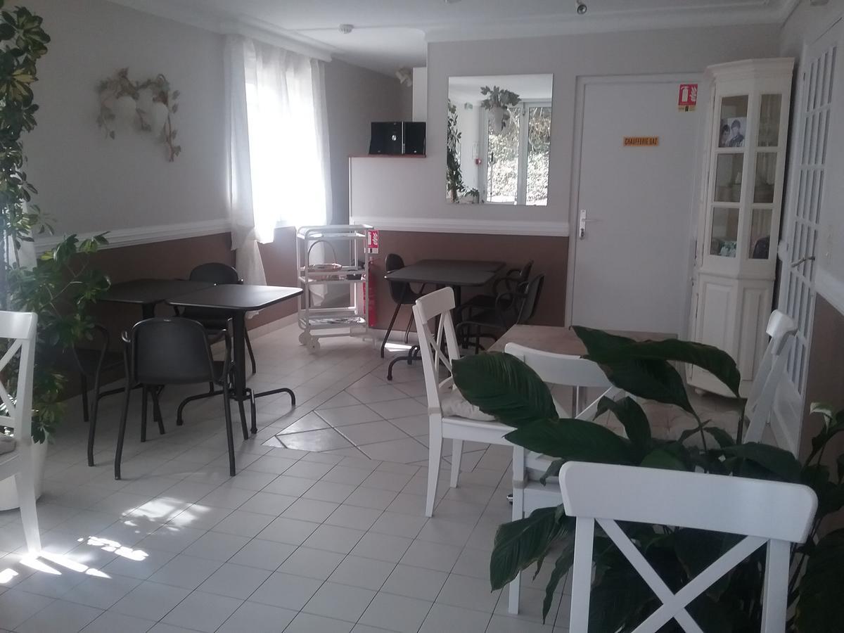Hotel Le Pigeonnier à Saint-Martin-le-Beau Extérieur photo